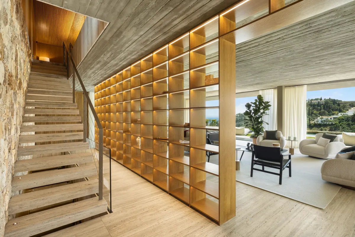 ad217046-a54e-44b5-ba75-8ab6a85e3312