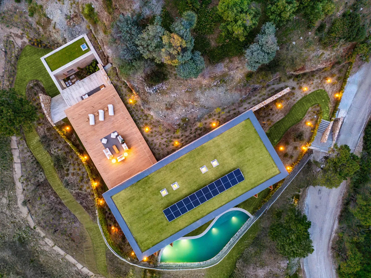 b74750ad-5567-4b5c-ae73-bdef29405f8c