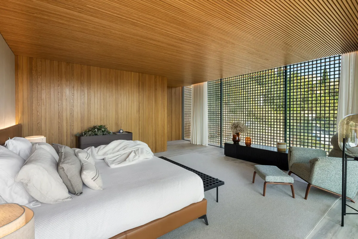 f11794a2-c86a-4b87-b882-6af0bdc58ad7