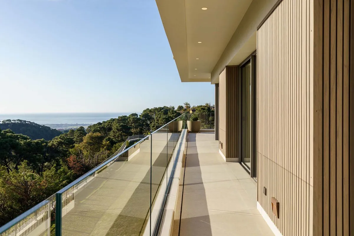 02ffaab2-cc96-4056-90b6-4b852e72dc72