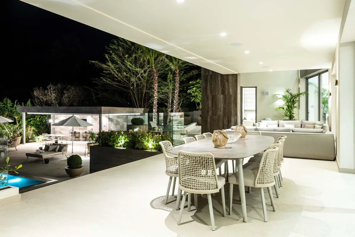 c493e6af-7d58-4058-abbb-7a7b760de62a