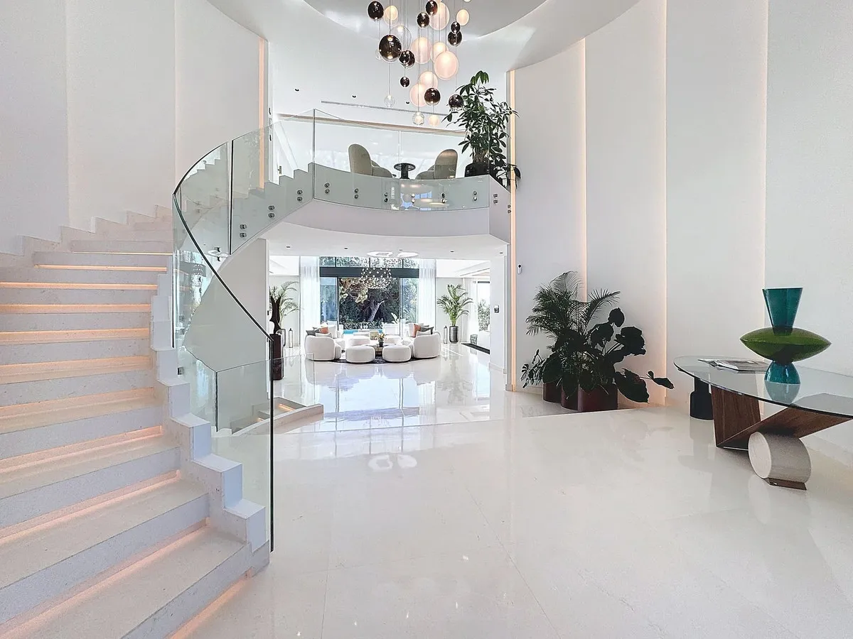 035aa8c7-31c8-4830-9c47-c04fa33697b8