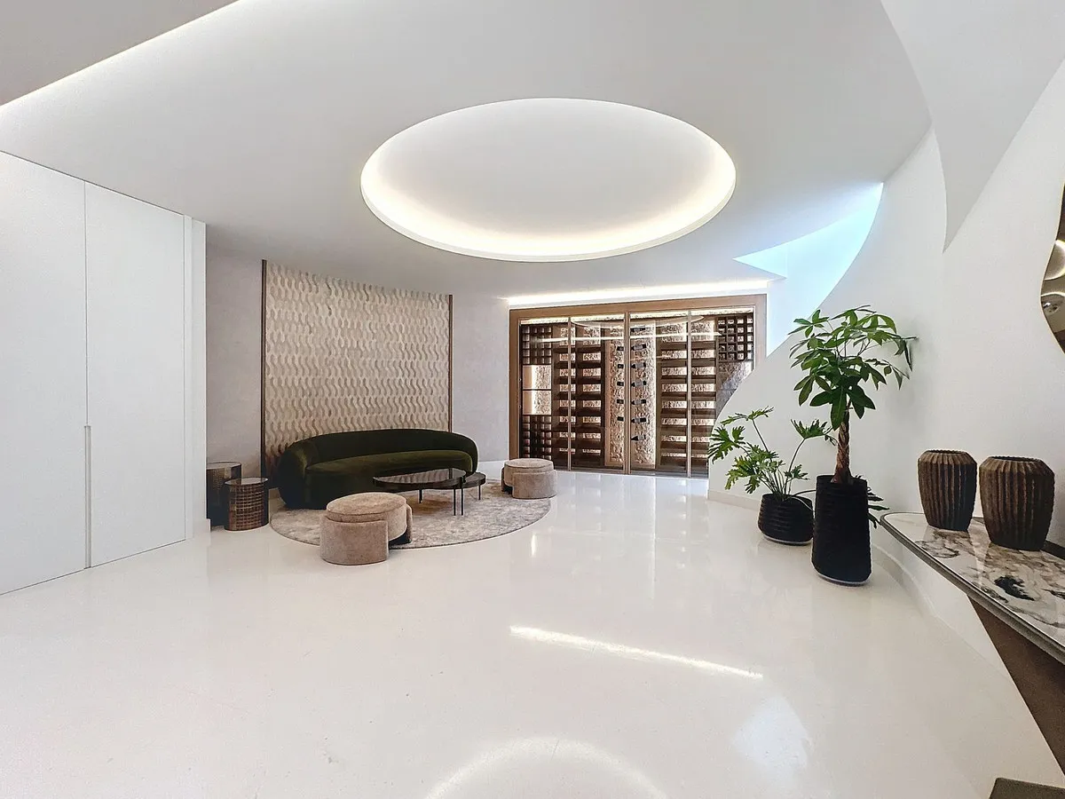 225ae607-1369-4bc3-a647-b85ea6190043