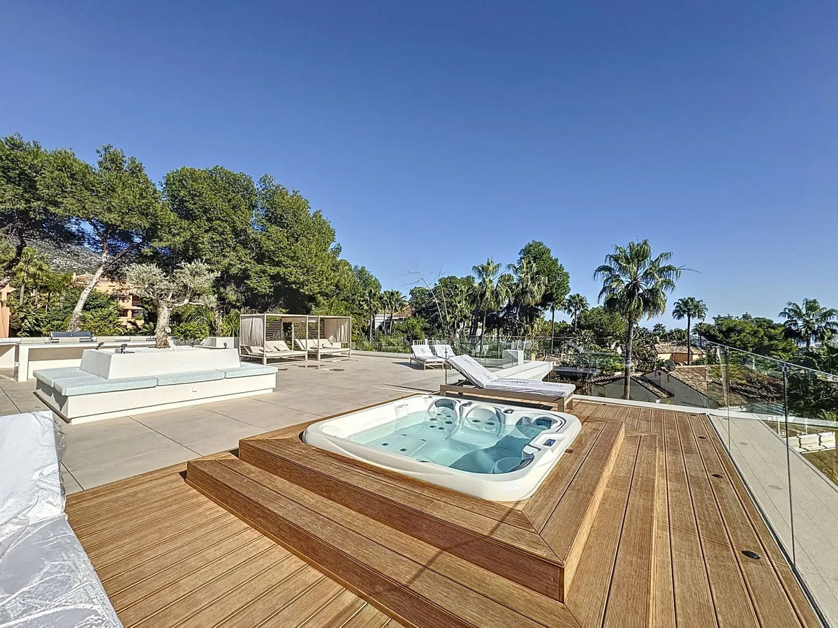 2574b47f-c7d2-4114-9574-616d24ba4652