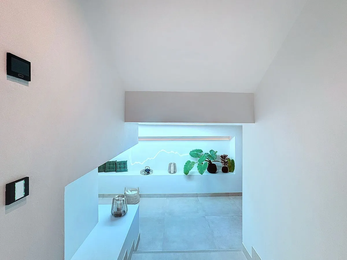 604dc744-c4a3-4794-80a8-f8bf186d8a51