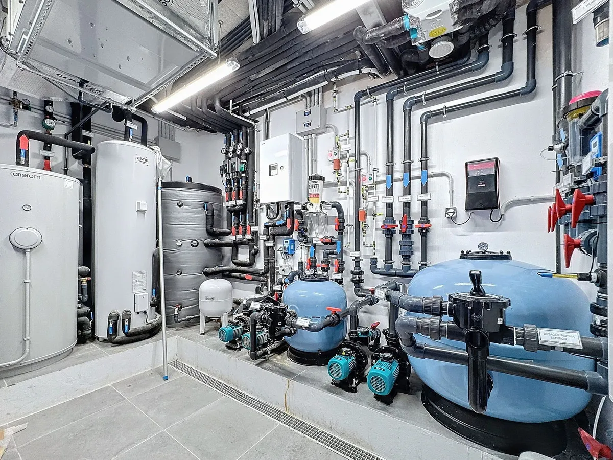 6db198e9-b233-44f3-91ea-c5a8e1afc864