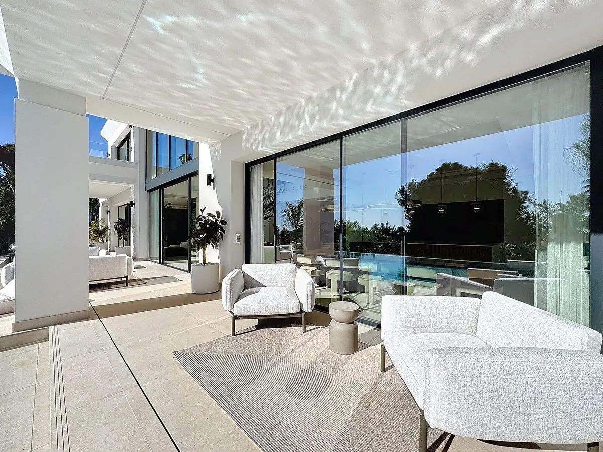 909d2bbc-285d-4595-8a74-9f8bbae35b06