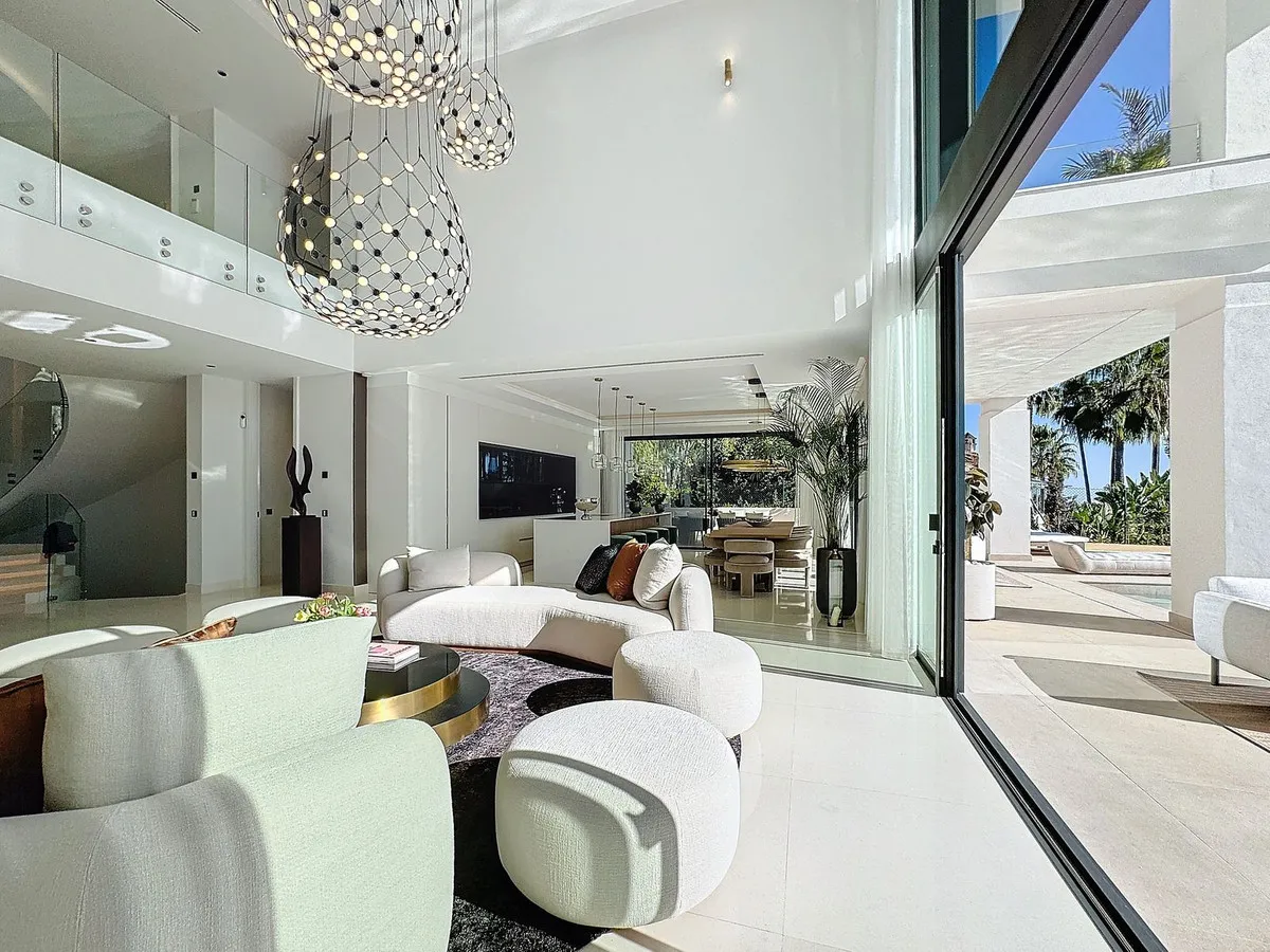 91c6eef2-8263-4fc5-b9a7-66862a9ba724