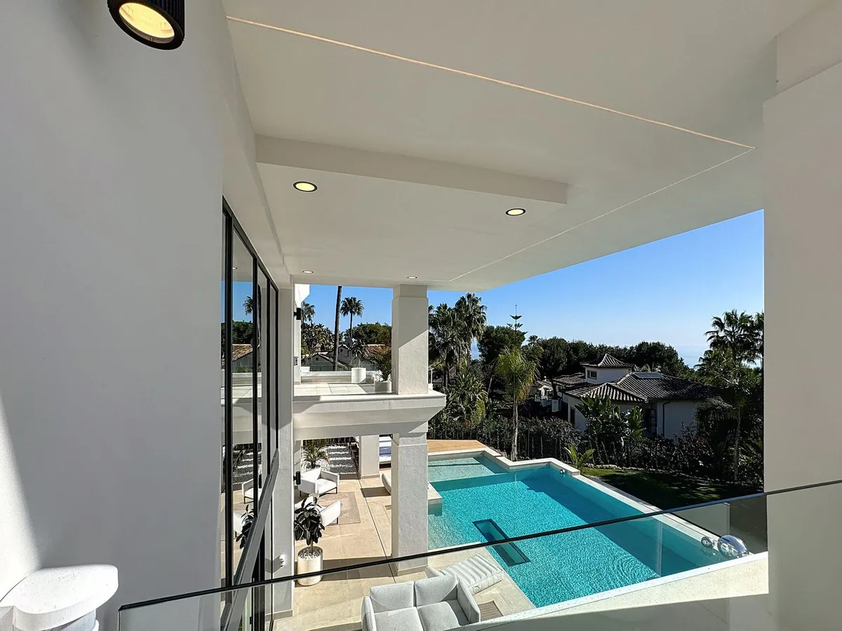 9a5b37af-c4d0-43fa-8ca5-4831789da6d9