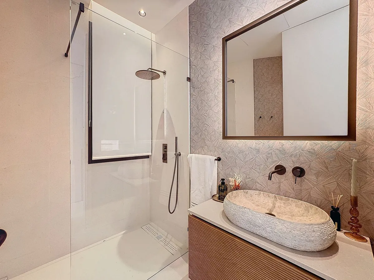 bfa801e9-46e4-4fa8-8d4c-8a7a5dcbeea6