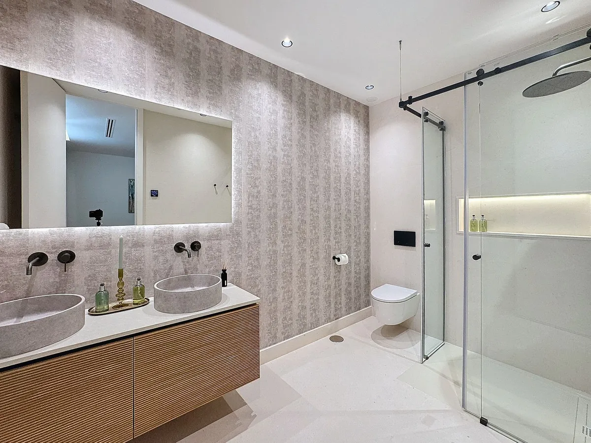 ce39be00-ec49-4f6d-9bd6-0b5a014444e9