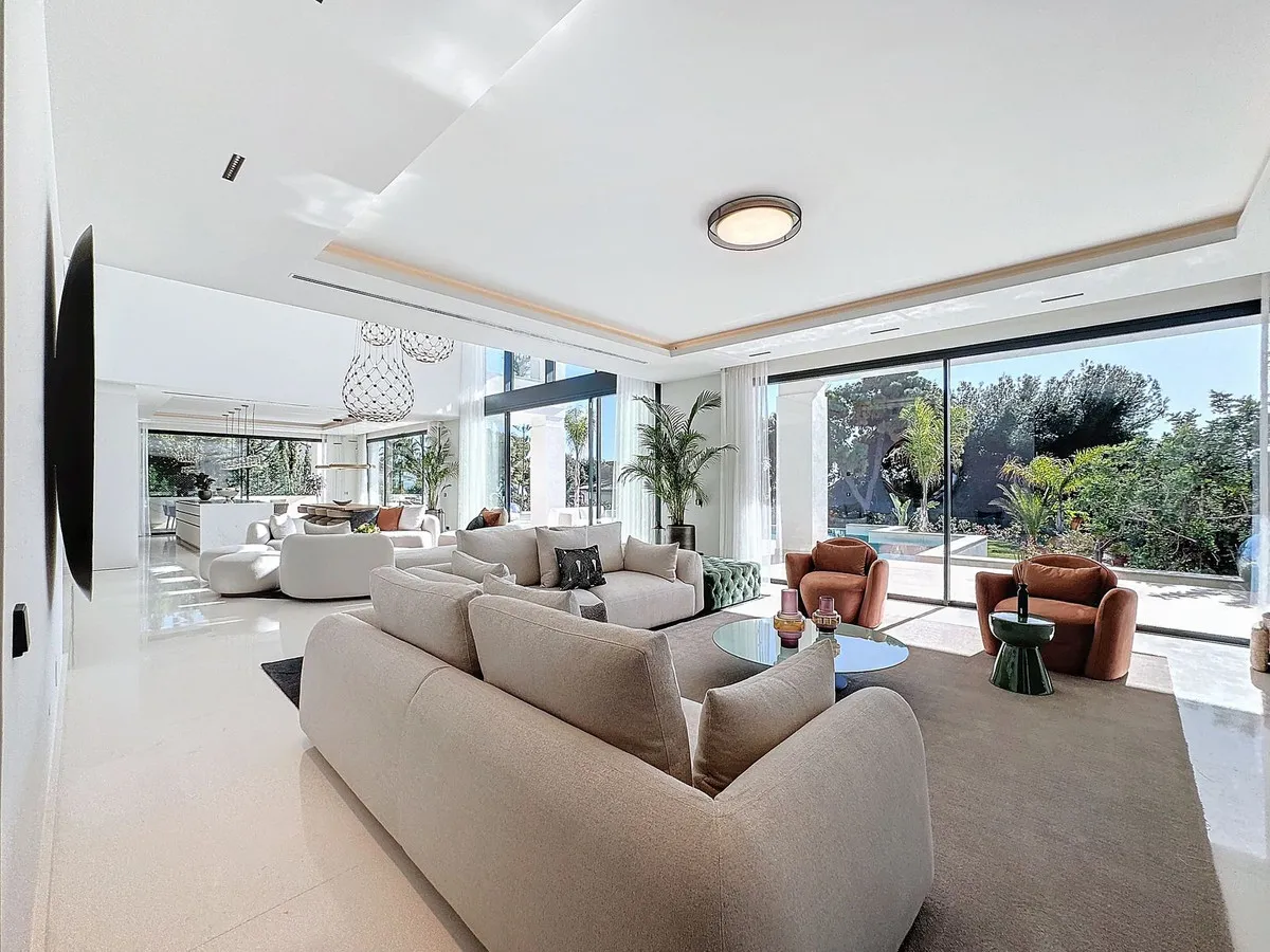 d6f6cae6-3cf4-4398-afcb-73e3dde7387e