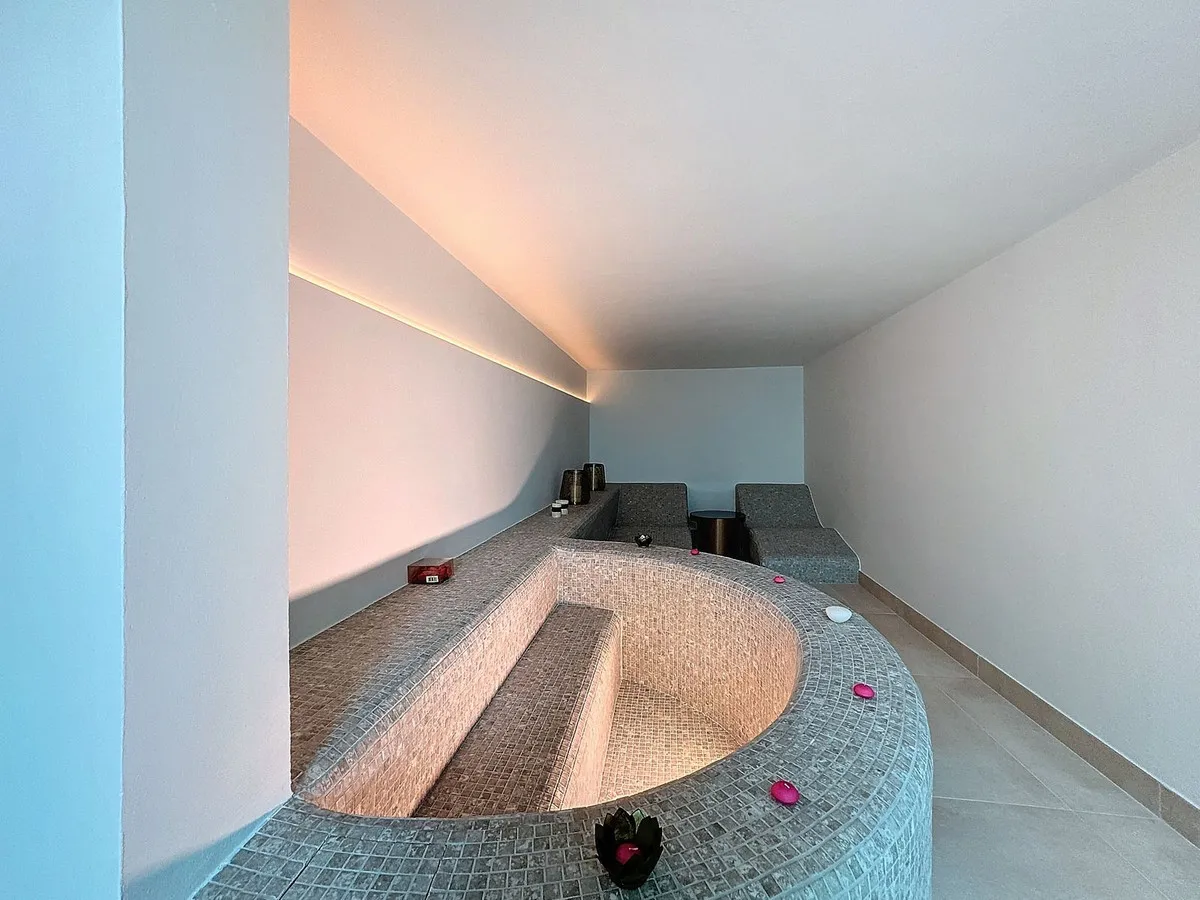 d8d11e6c-3de8-4dd1-ad46-23c602dc4e63