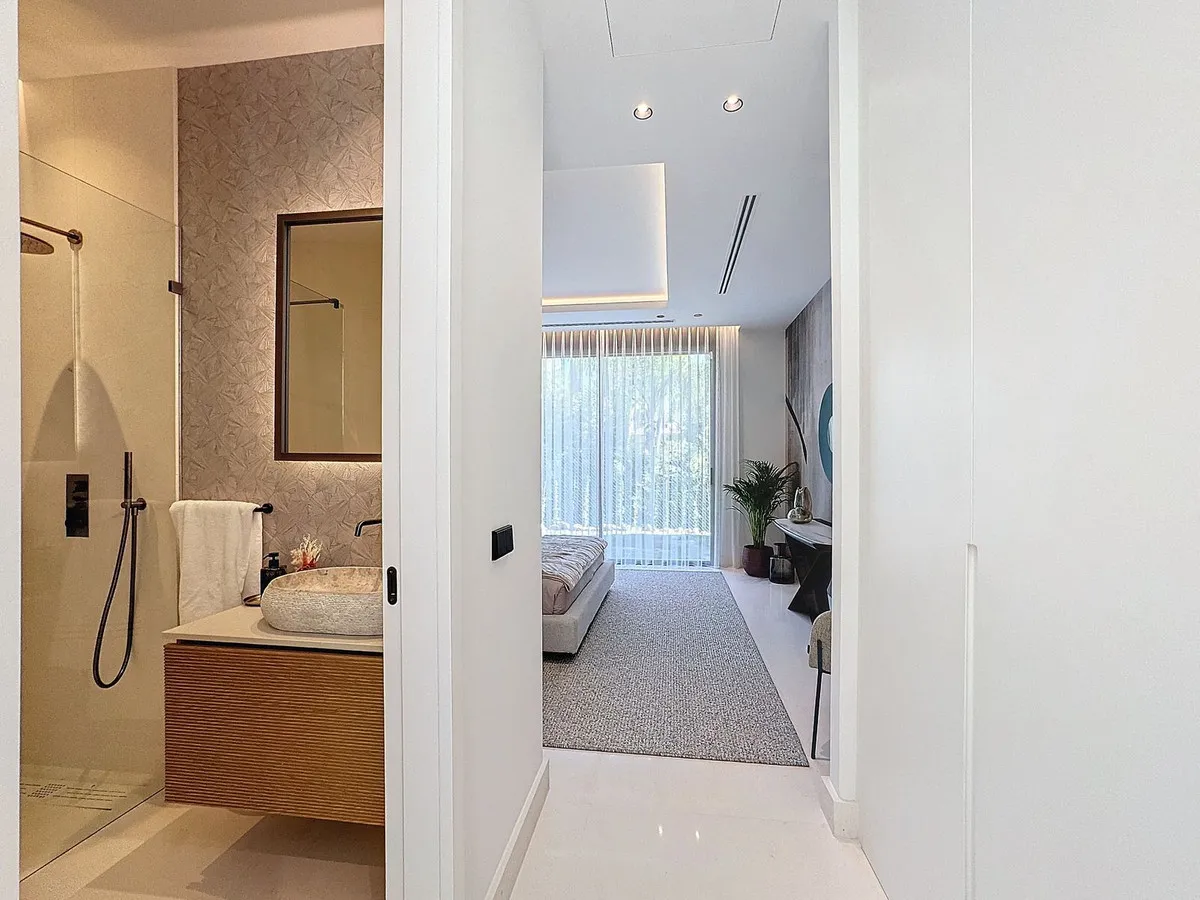 df0d50e0-79d1-4375-b0d6-46ccde2c43d6