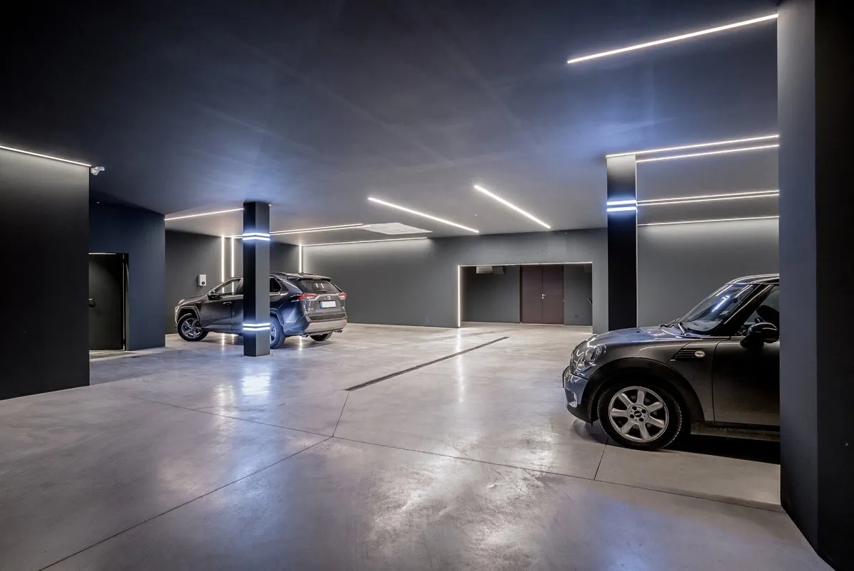 d93ed5de-15cf-4962-bf84-558aa5df72a2