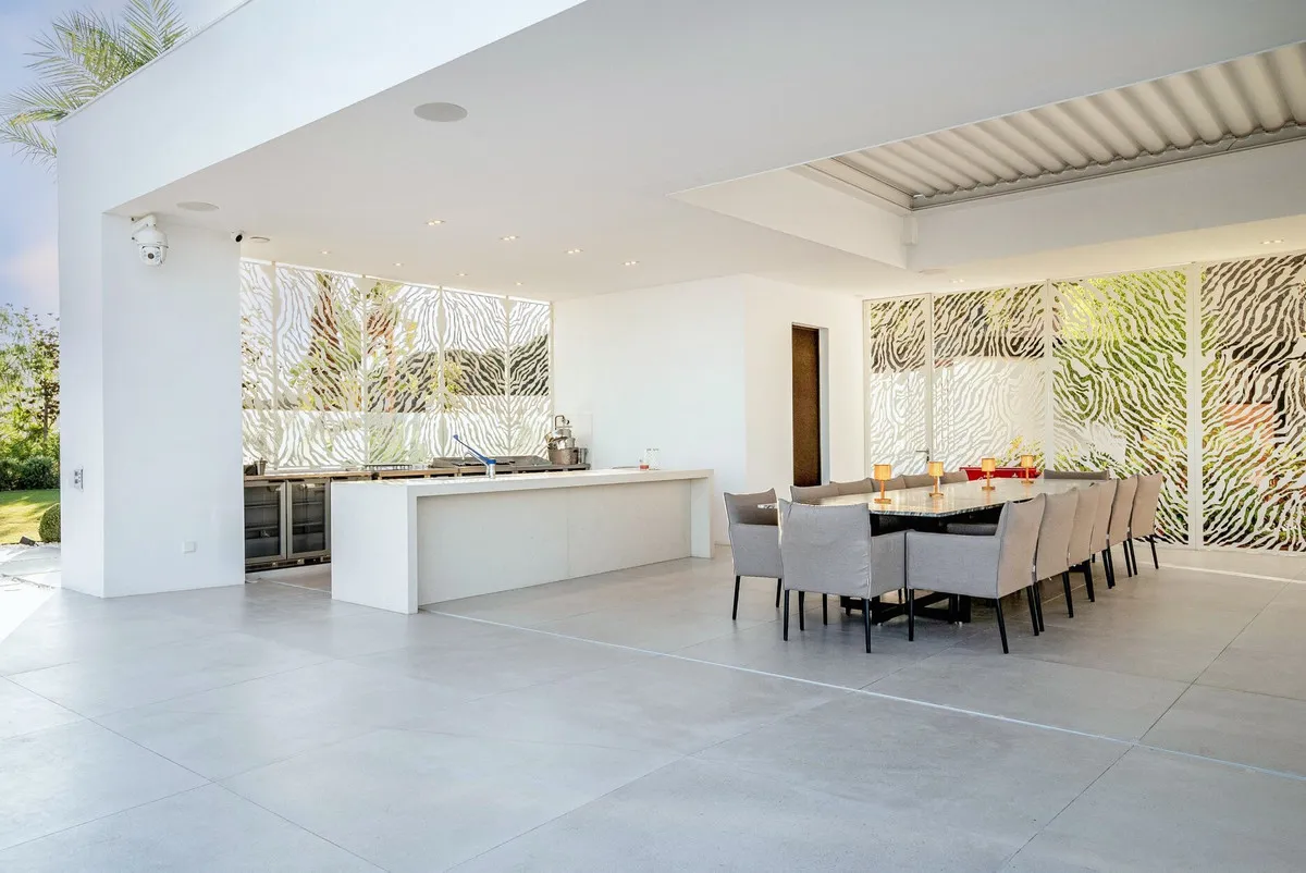 ef95e07a-3c51-4373-9cf9-622295ad6517