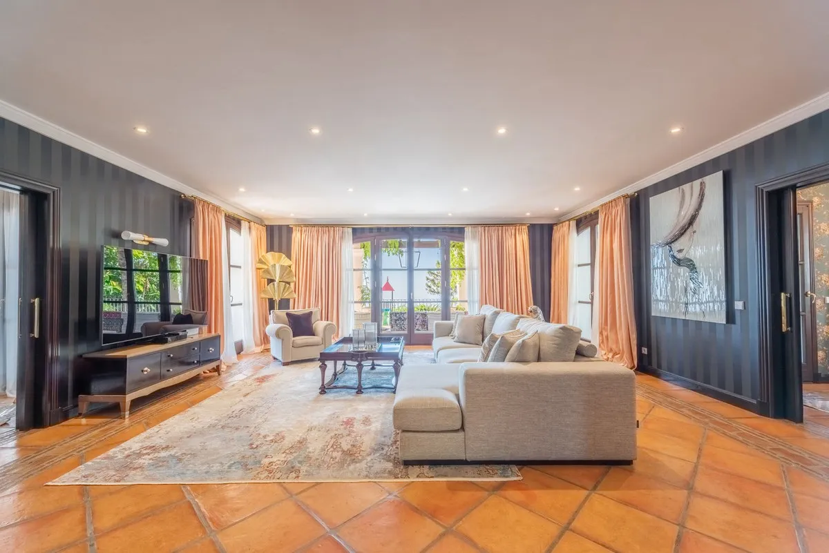 0a0b6d10-0d23-41b0-9e67-9900a1be2490