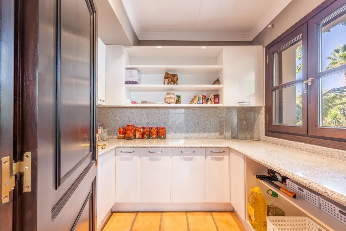 6b03de22-7c09-4d4d-bfc4-ca23d5ea1bf1