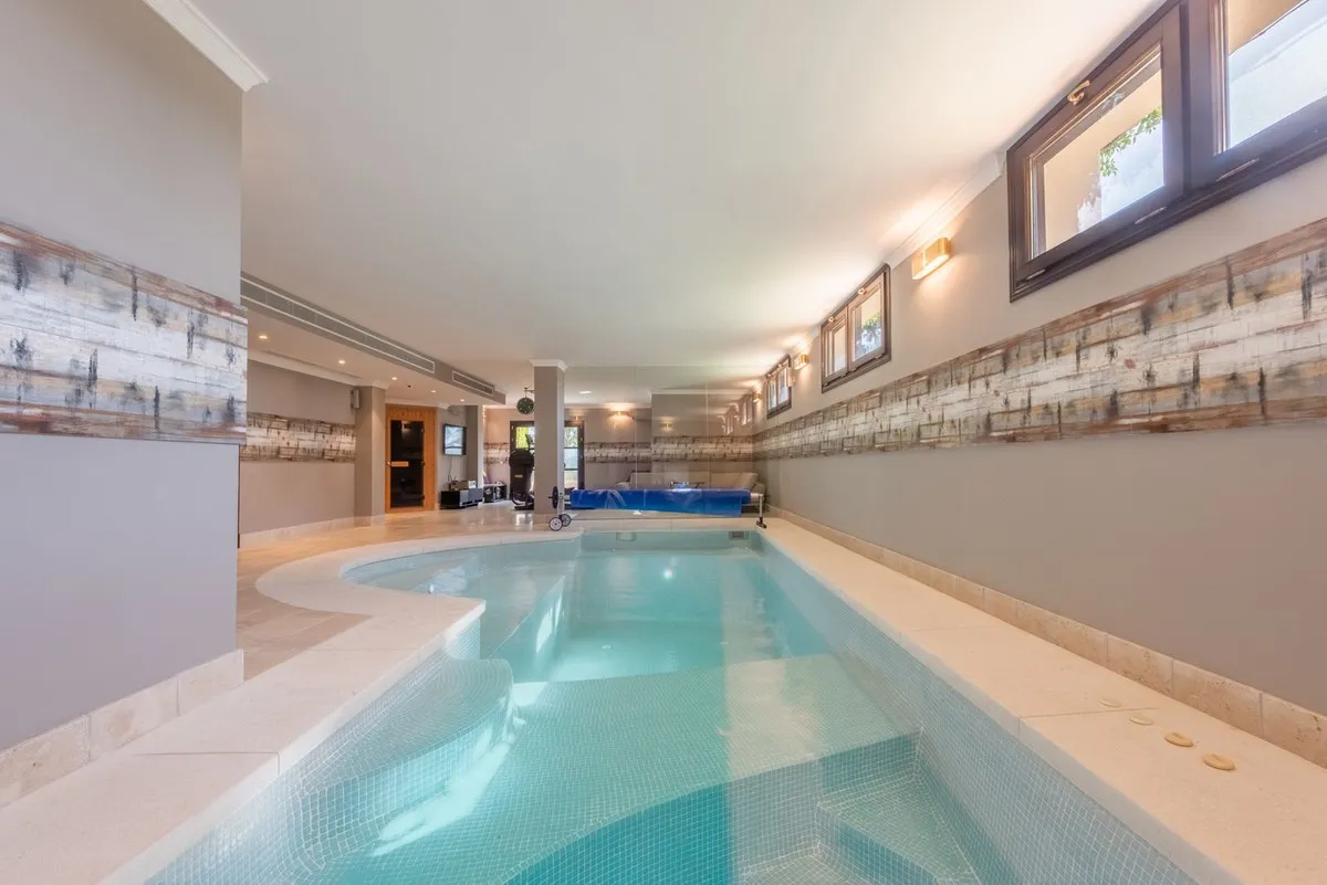 8ee5b148-d3d8-40d4-a396-8c073ac751aa