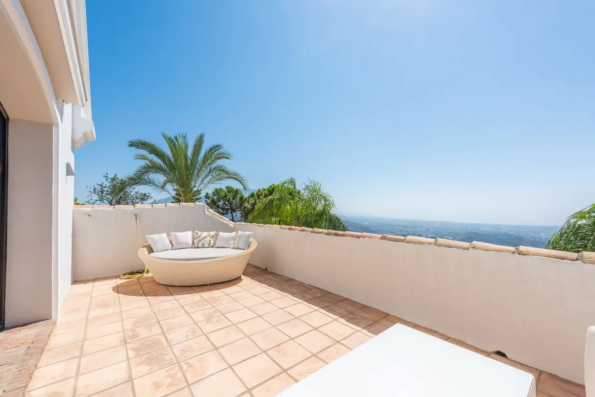 c34c10e6-2271-43a4-889d-4bc23379425c