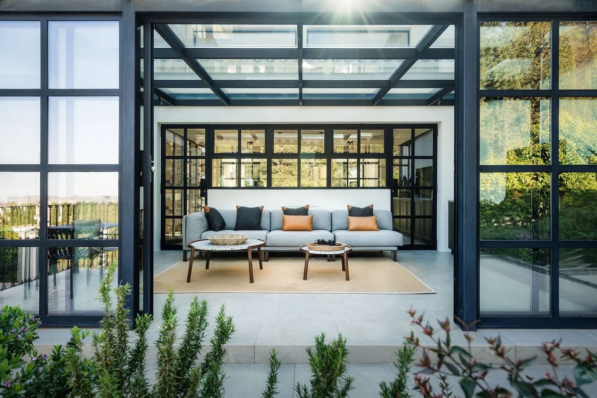 06b3b981-9487-4057-be08-0c6de9a52cde