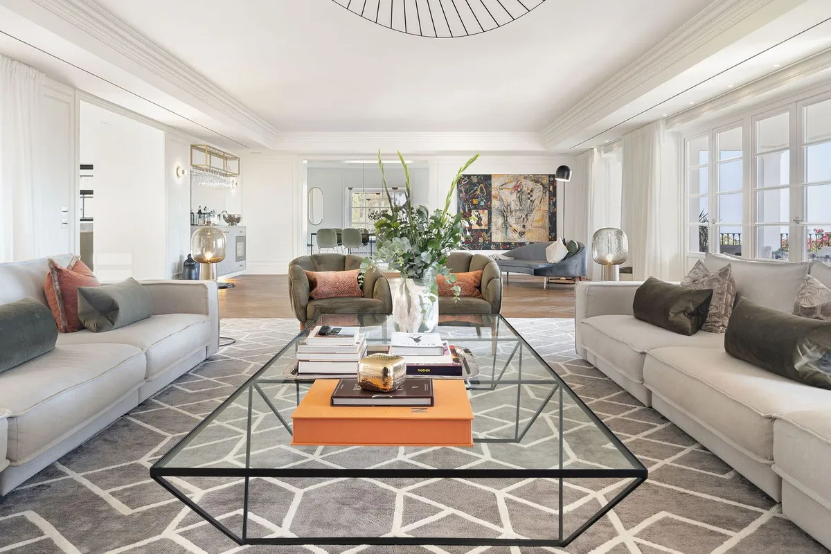 2c84f3f7-5d3e-446d-88e4-5efd904ecc94