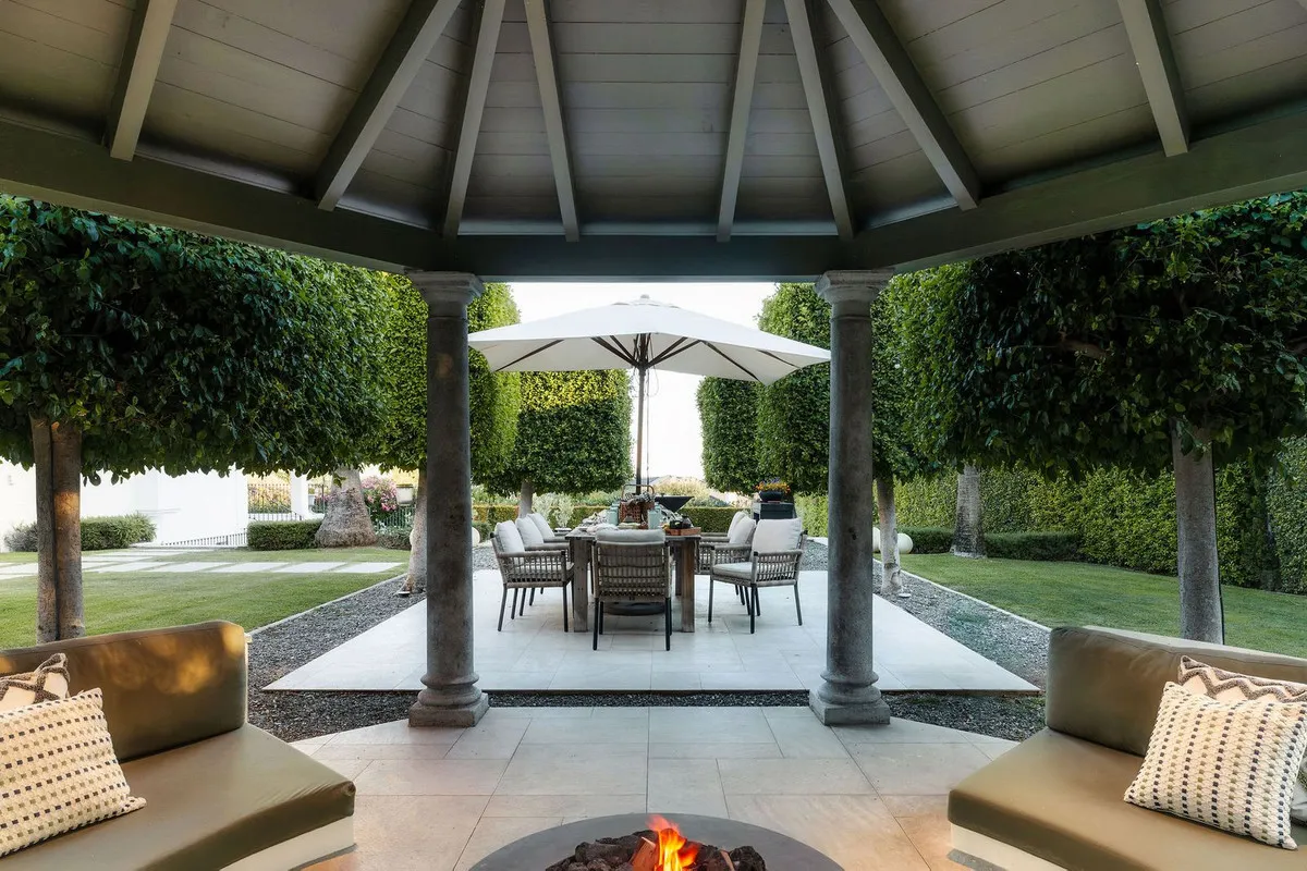 af383e98-949a-45c9-93be-5a3b42216074