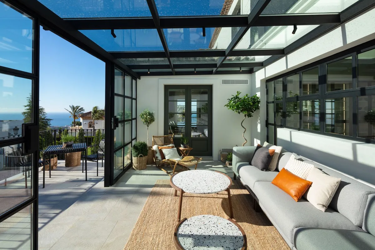 cf9ecb3a-6189-4a62-a23f-481a5da02bf8