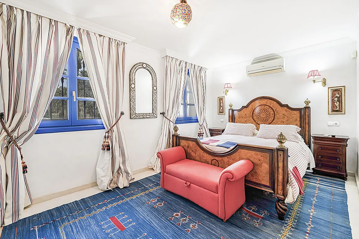 f86d794d-5337-4691-a12b-2e7ad598128b