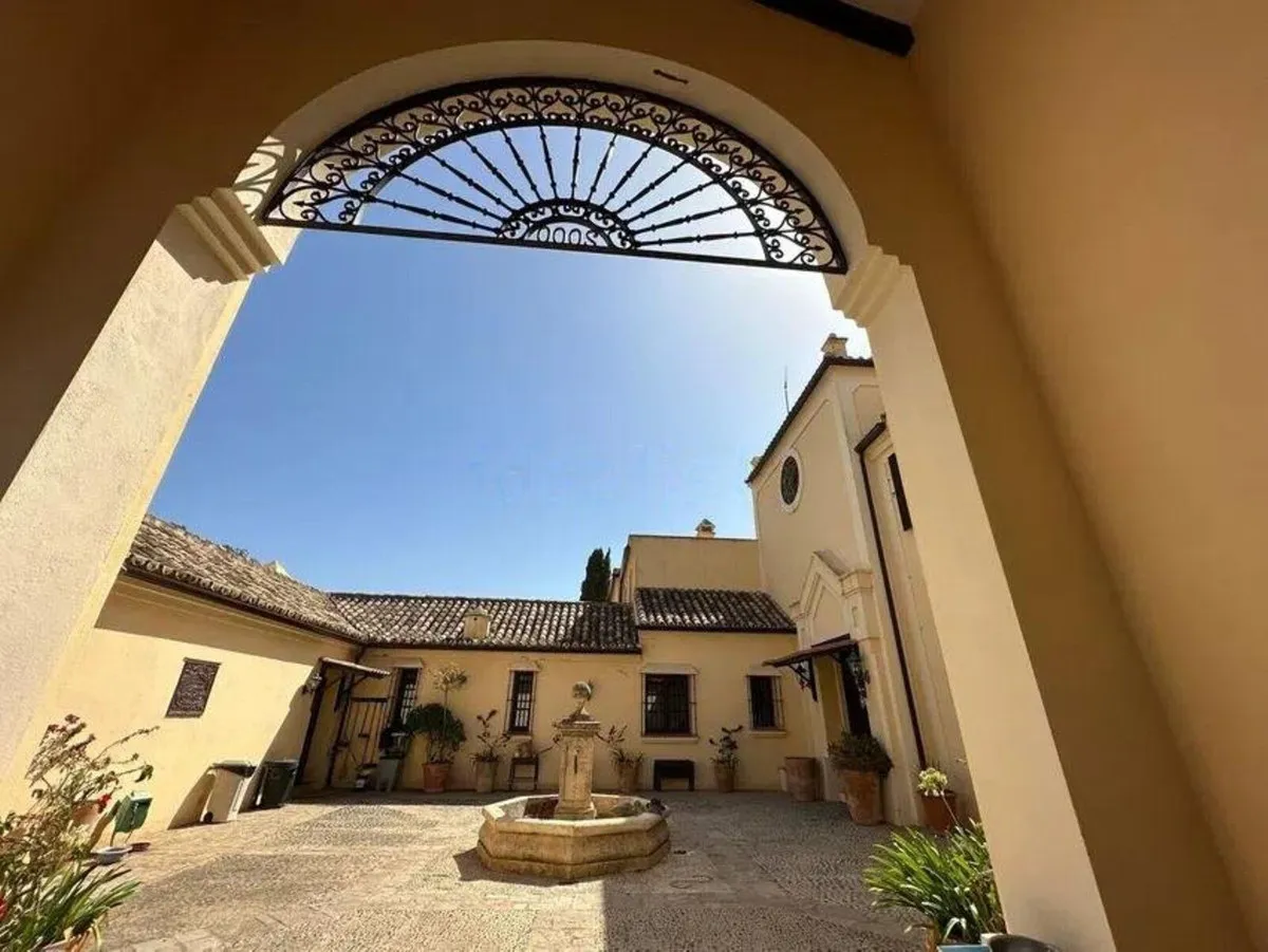 3fdd21d3-03b8-4d09-8532-87c9f18b7370