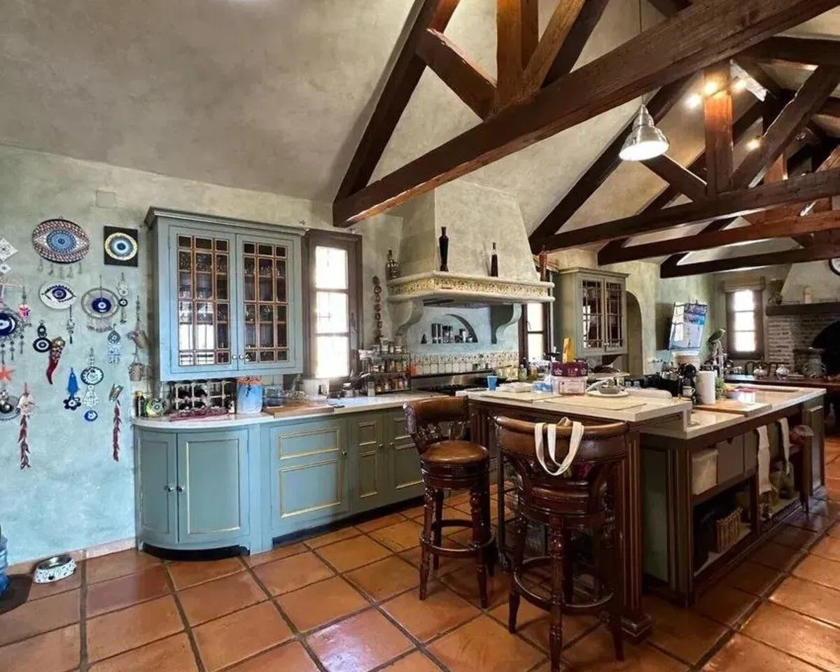 d61241ec-aeb0-44b4-ba64-75e1ec280e87