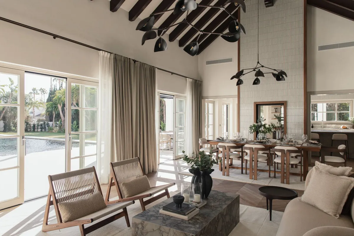 a588c821-b2b6-41d5-961f-ee0fb15036af