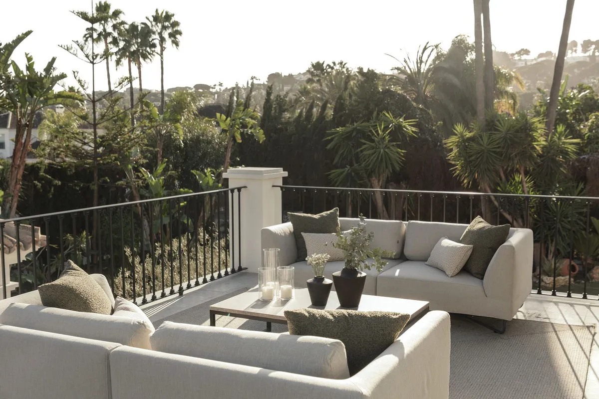 edb23f14-2790-4f98-ae85-55143d99a71a