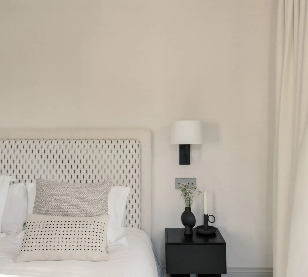 f283ca40-8013-4f4d-926a-297ed202799f