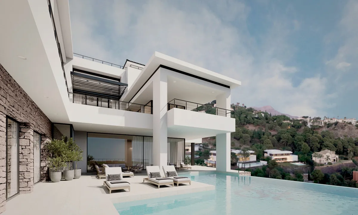 Luxurious Hilltop Villa with Panoramic Sea Views