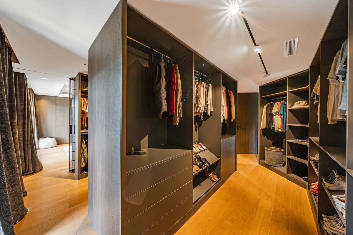 8249fe2e-7a94-4649-90fa-d6cc7e579ad1