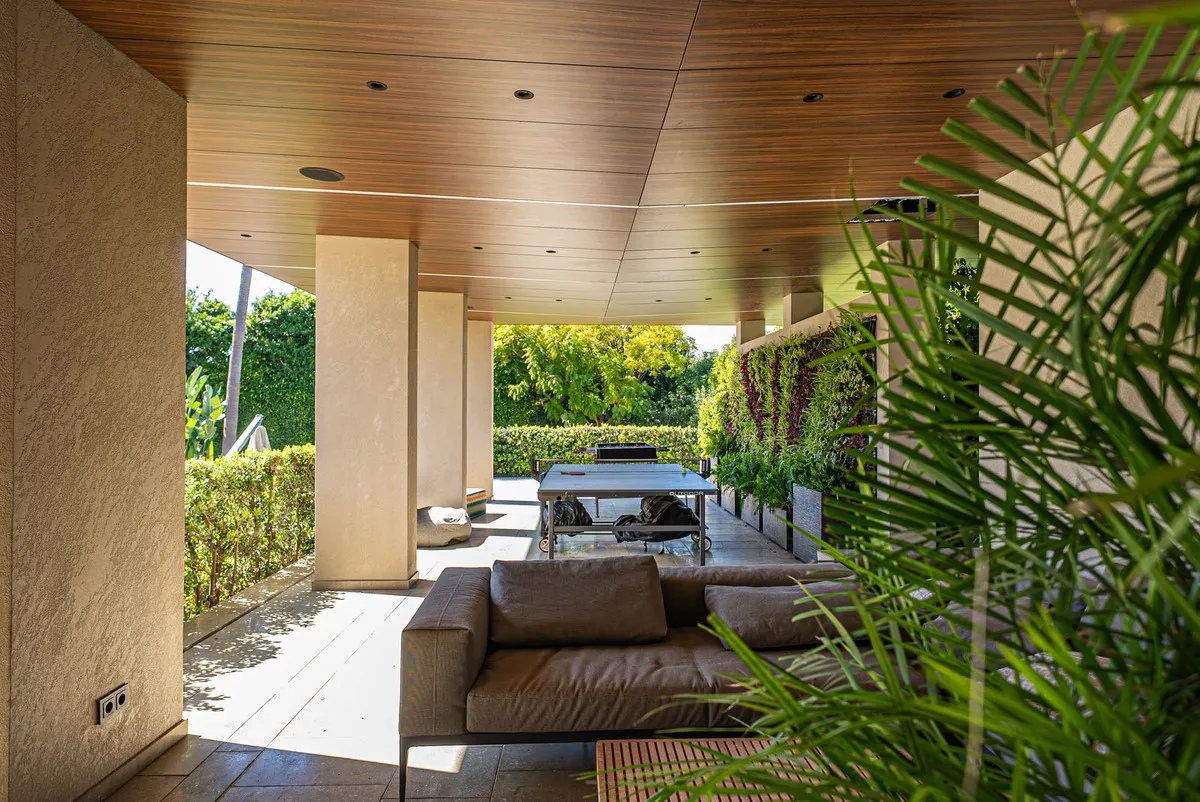 95d495b4-818e-4165-8798-77dc2dbf3792