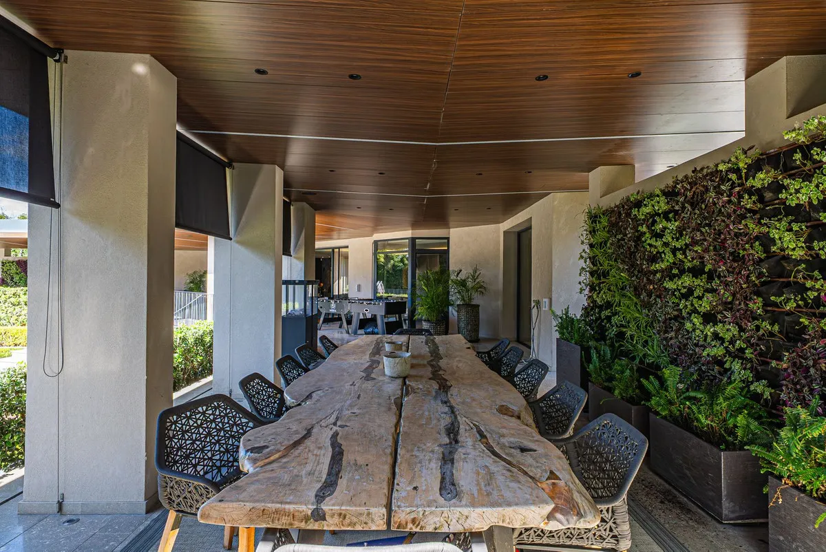 a3aa4e74-bf2a-4f70-ad11-a09dbe14fe63