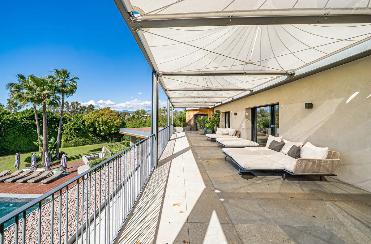 f7aa88ba-b356-40f0-92cc-f9bdb40e6b17