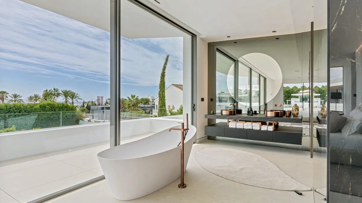 42e25d6c-7505-4fa8-89c3-c49c65b89db1