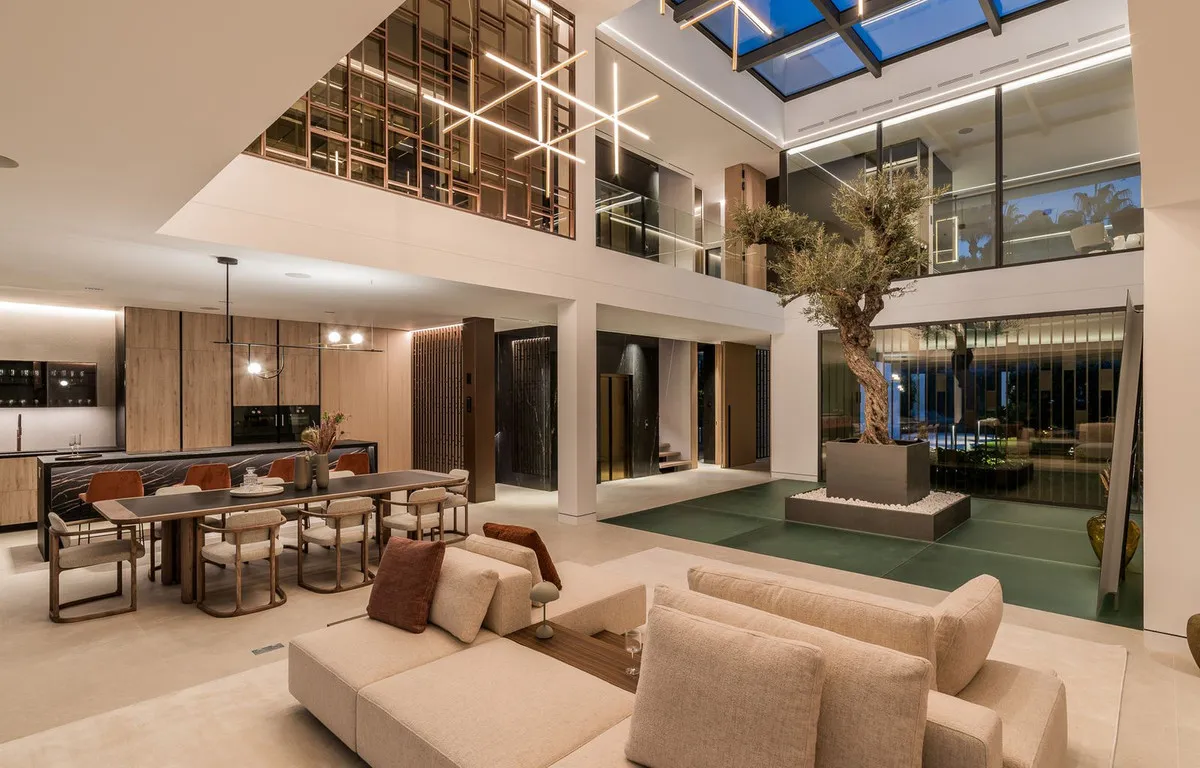 cbfe56cb-b422-47a9-850c-8dc25eb63b5e