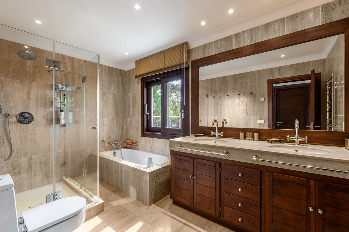 b7fbb77d-151f-4560-b983-3f32630b1395