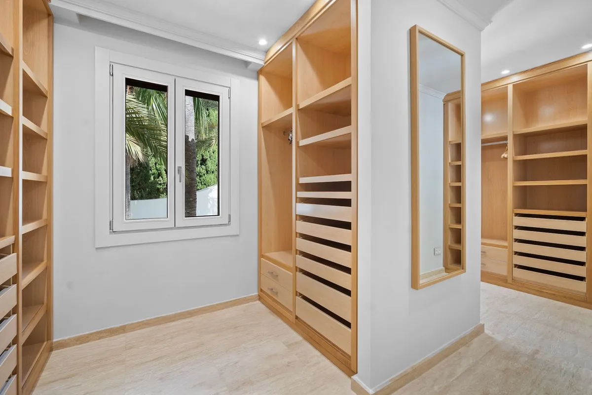 5cddcd85-69e0-434c-bf96-e9956d6aa586