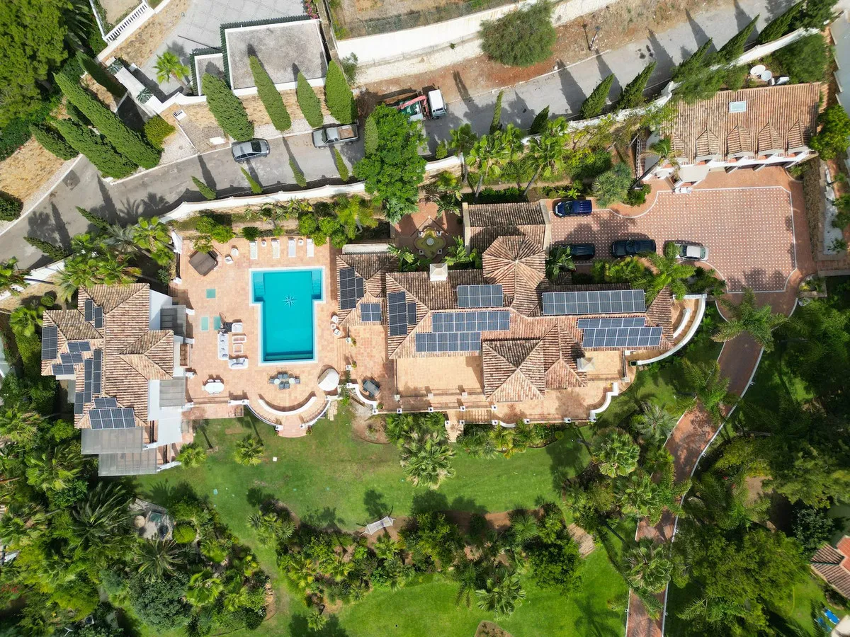 cf66fdd8-9040-4c06-8a1e-aaddb4bef12a