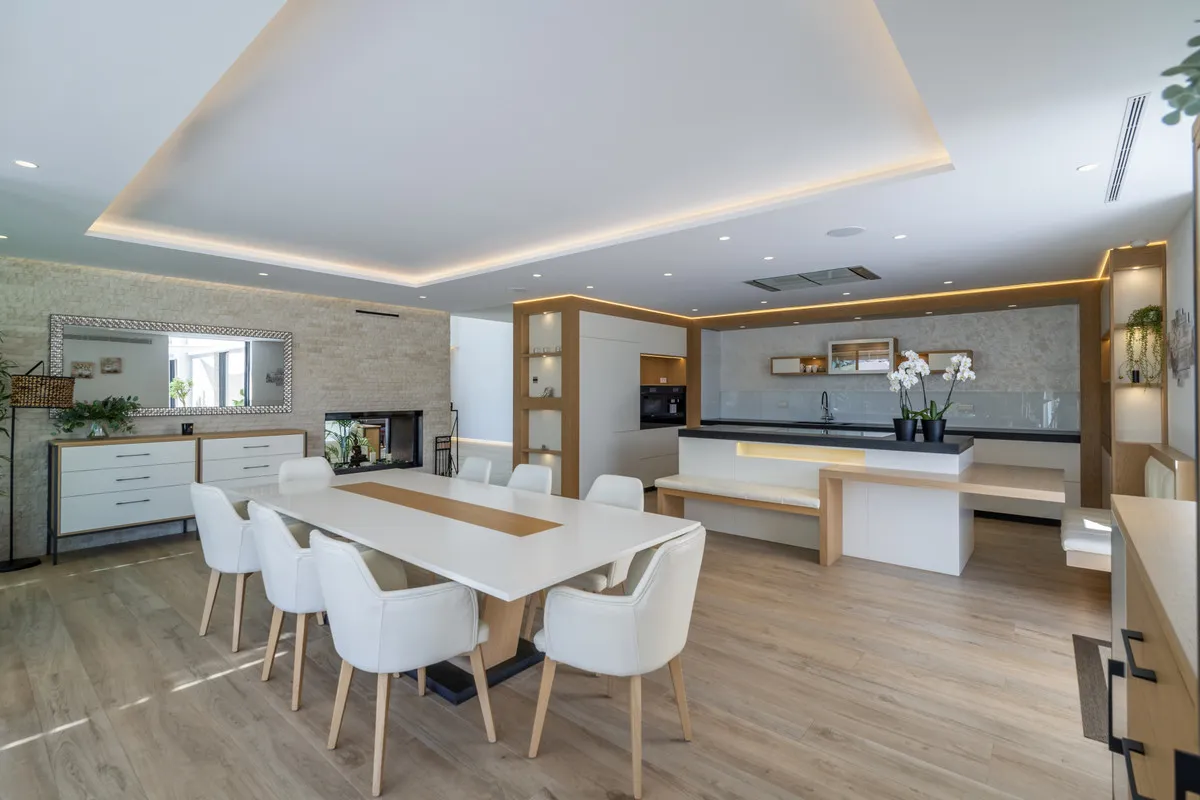 c421b140-a8d2-4a95-a2b7-dec5215c7e95