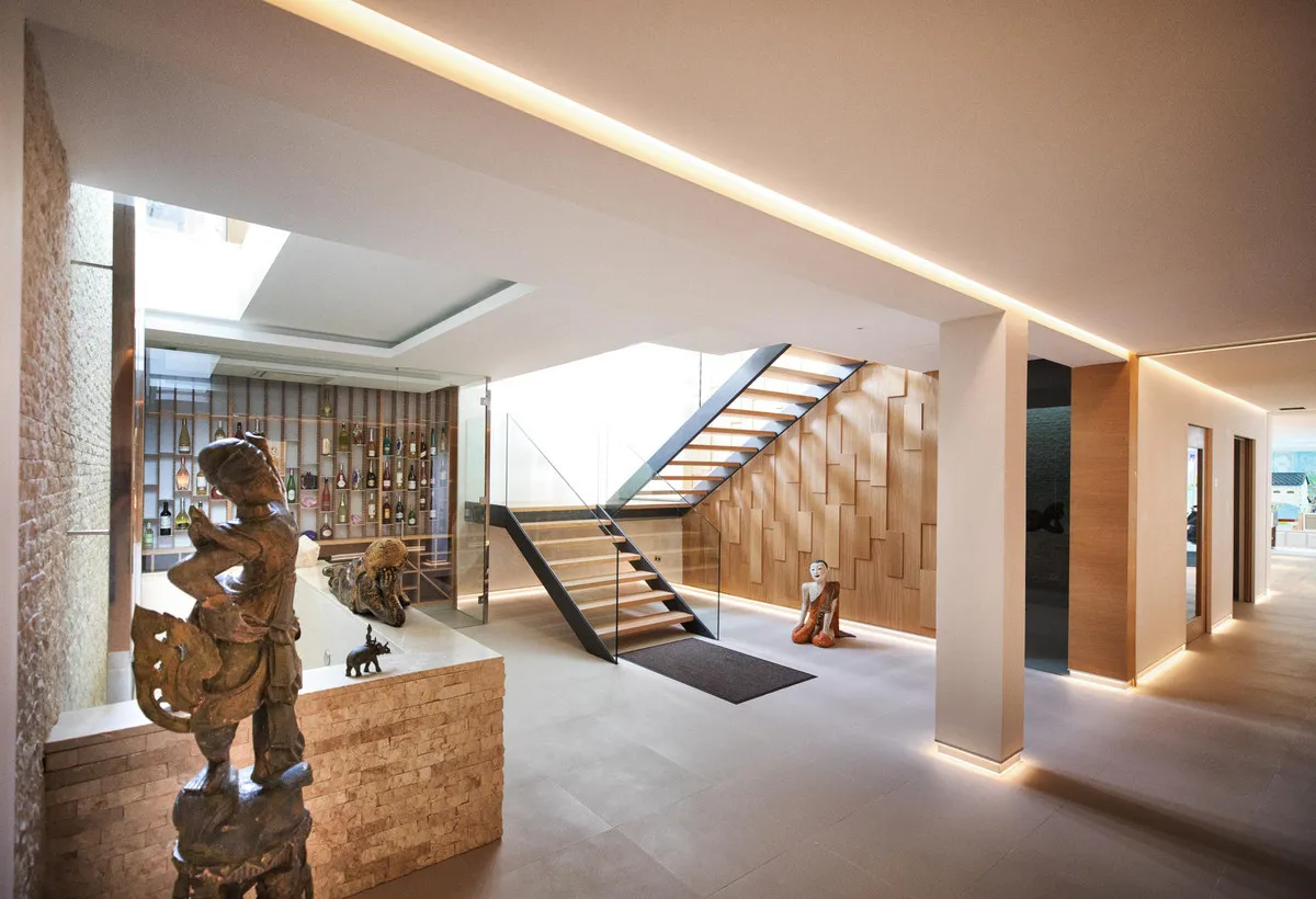 cfbfdcc9-38b0-41b0-9878-b7ff26120428