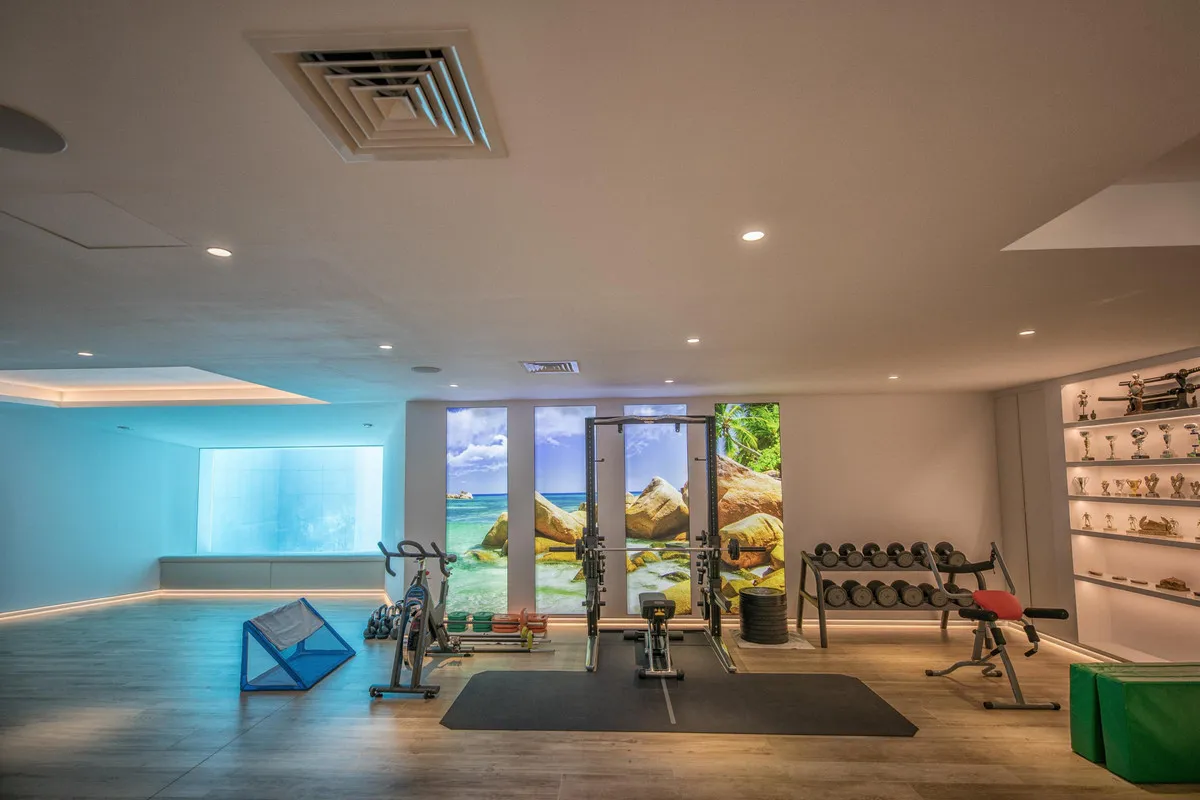 f0e4c99d-4755-4e99-a548-df1ec466af2e