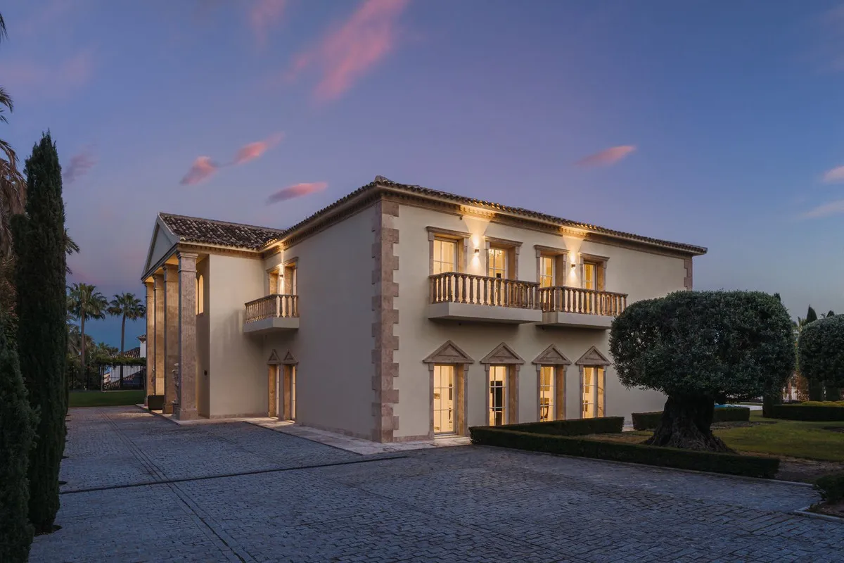 7a6805f7-af2a-40e6-95f4-6d73b8077f43