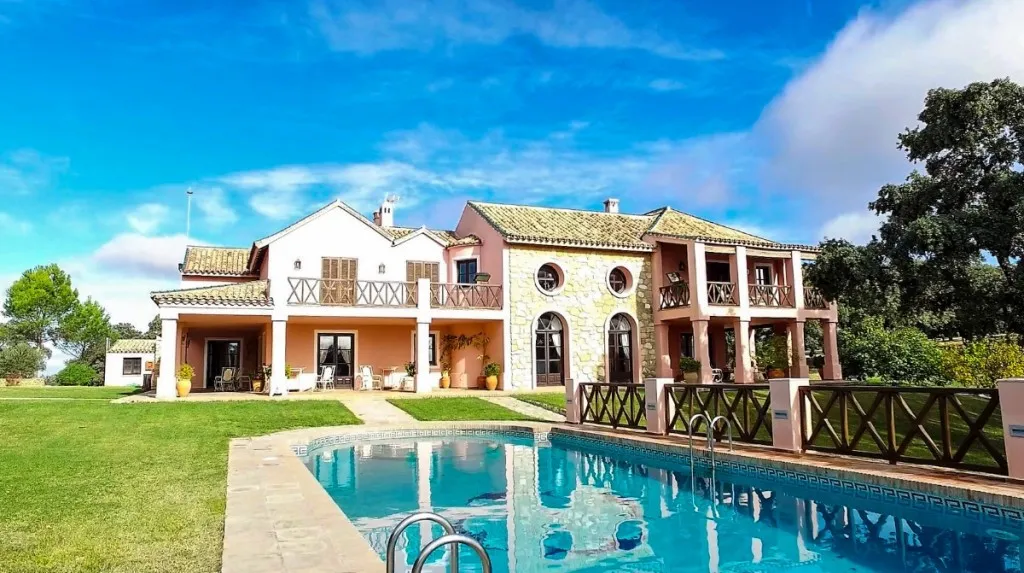 2344ab68-7a26-4611-bf47-d9924470b293