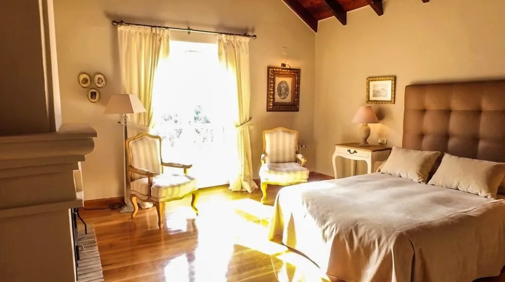 ce91a808-481b-4108-8fe6-41cbf94f6f1e